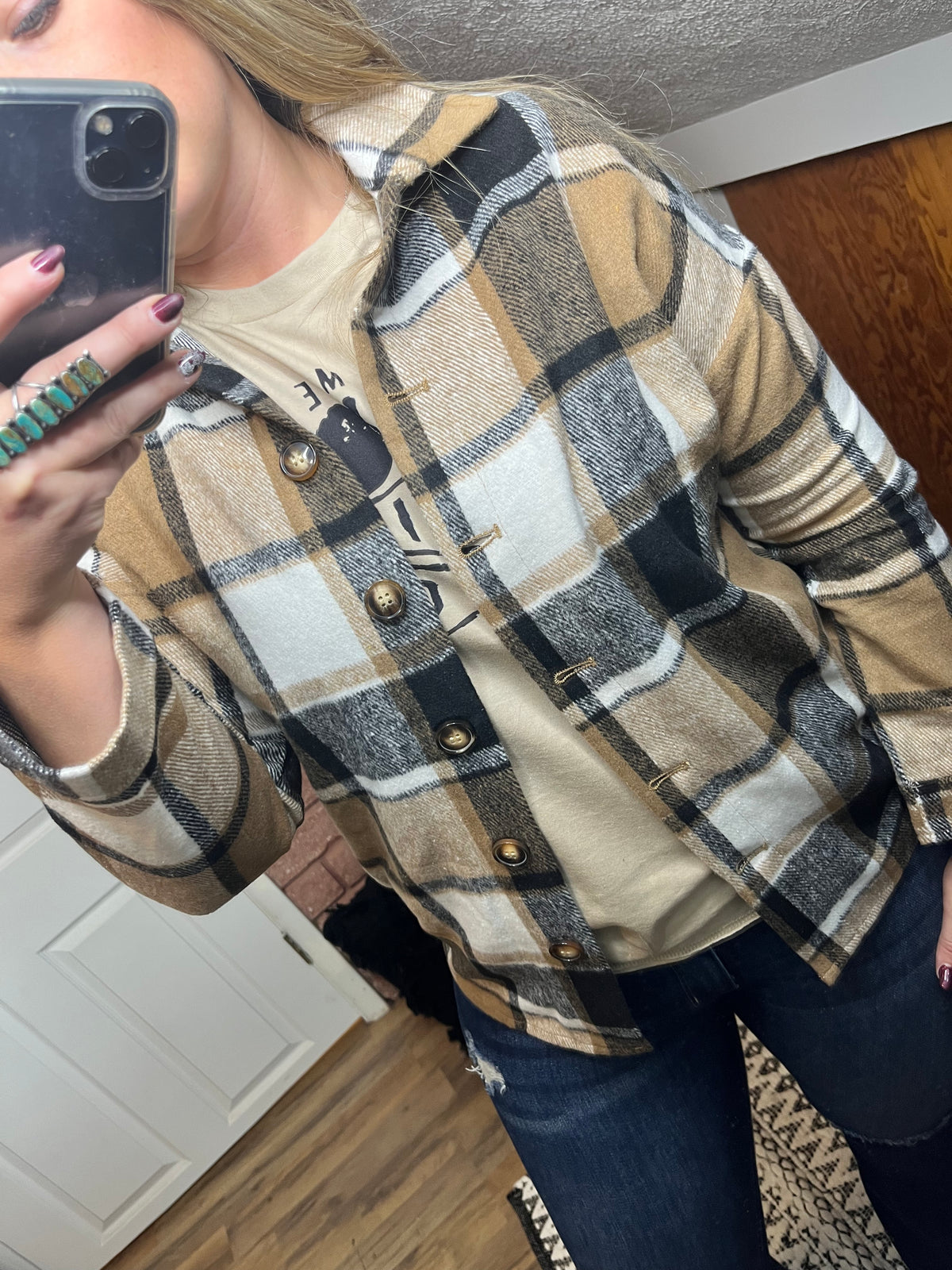 Classic Plaid Flannel-UNISHE-29eleven | Women’s Fashion Boutique in Menan, Idaho